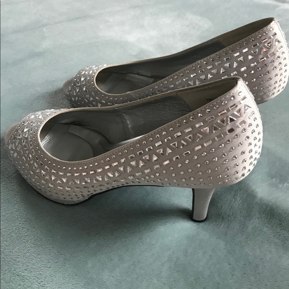 Silver Rhinestone Pumps - Picture 4 of 5